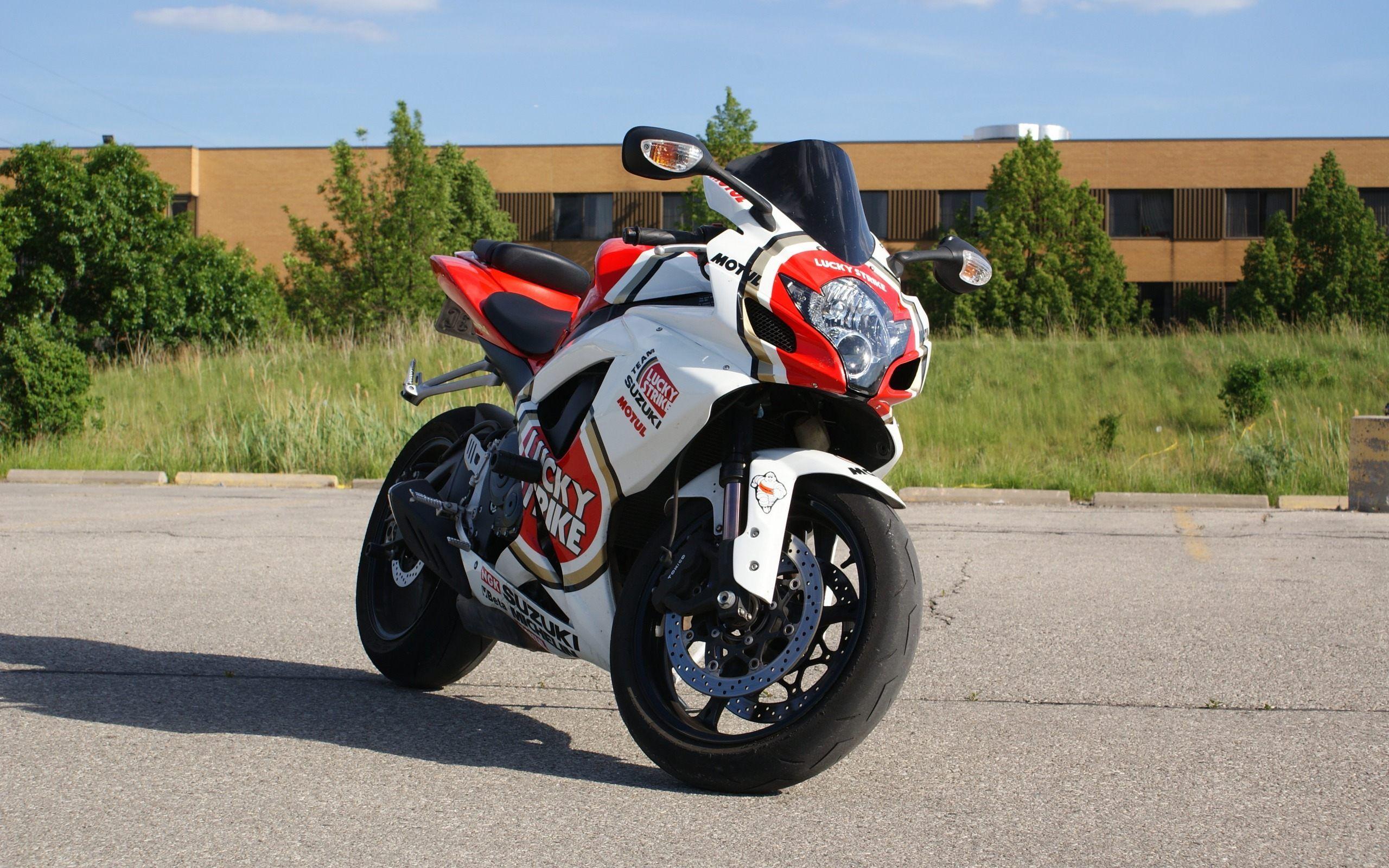 2560x1600 Suzuki Gsxr Bike Wallpaper Gsxr 1000 Wallpaper HD