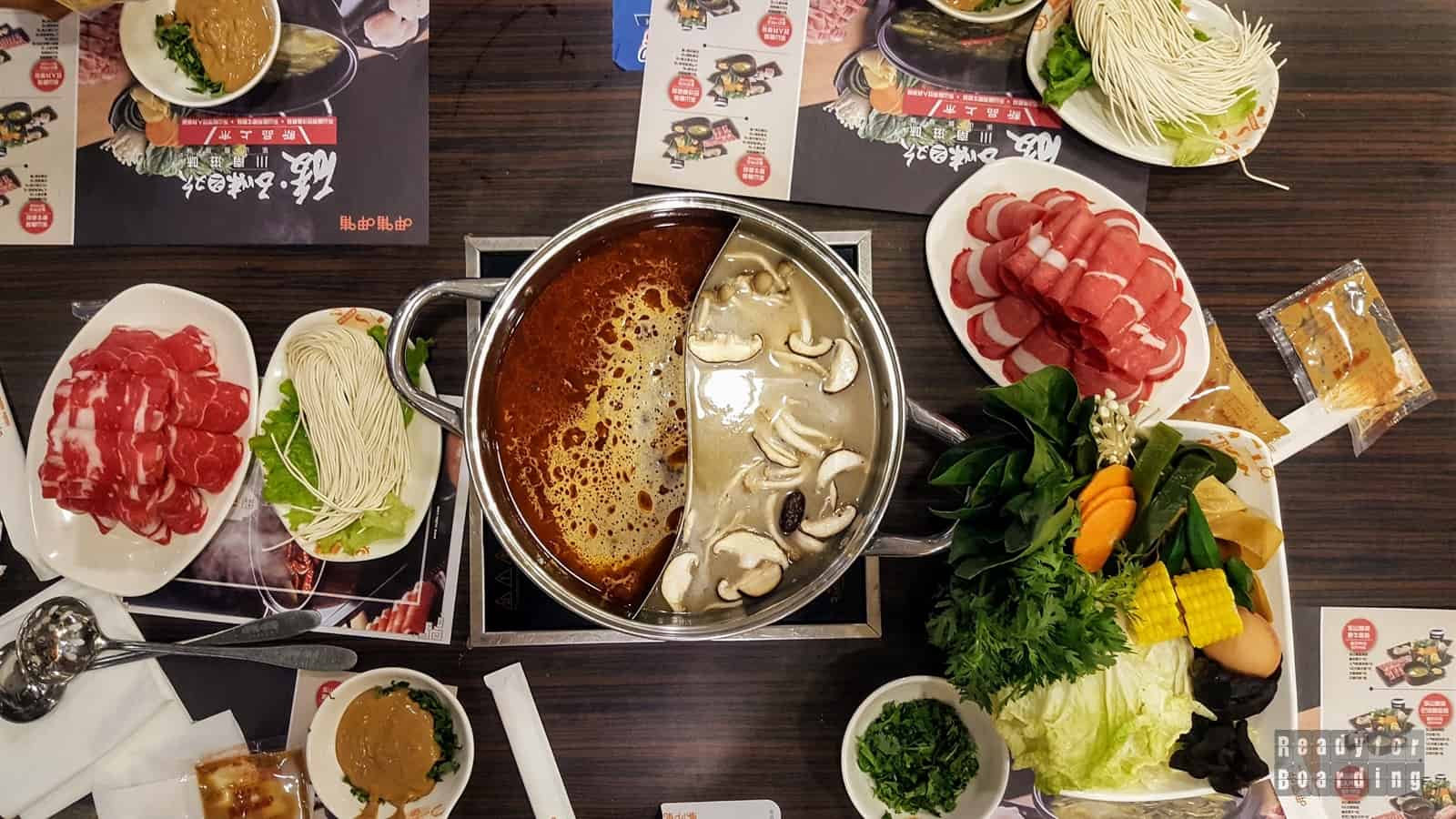 1600x900 China culinarily, how to survive NOT