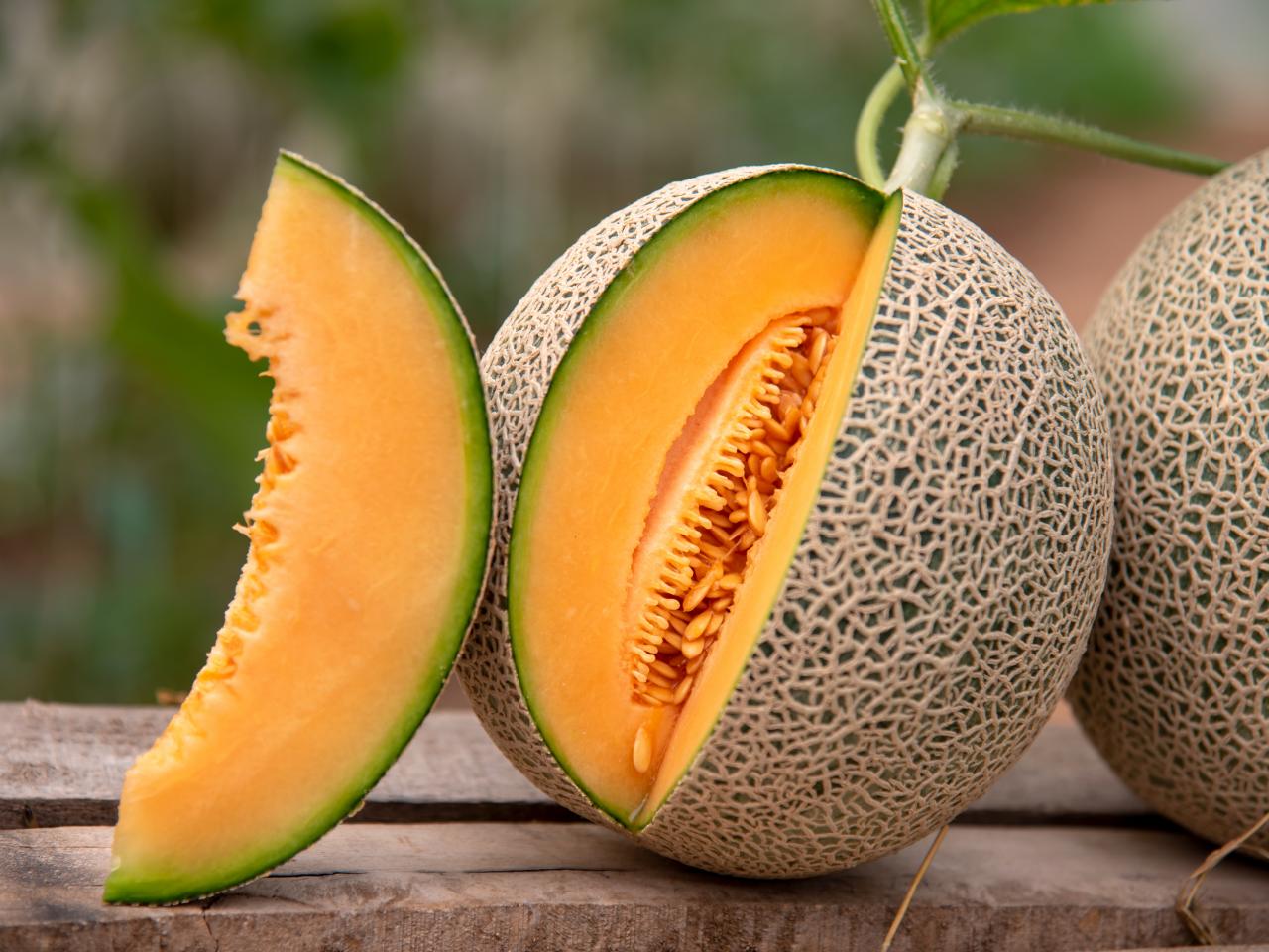 1280x960 How to Cut a Cantaloupe. Cooking