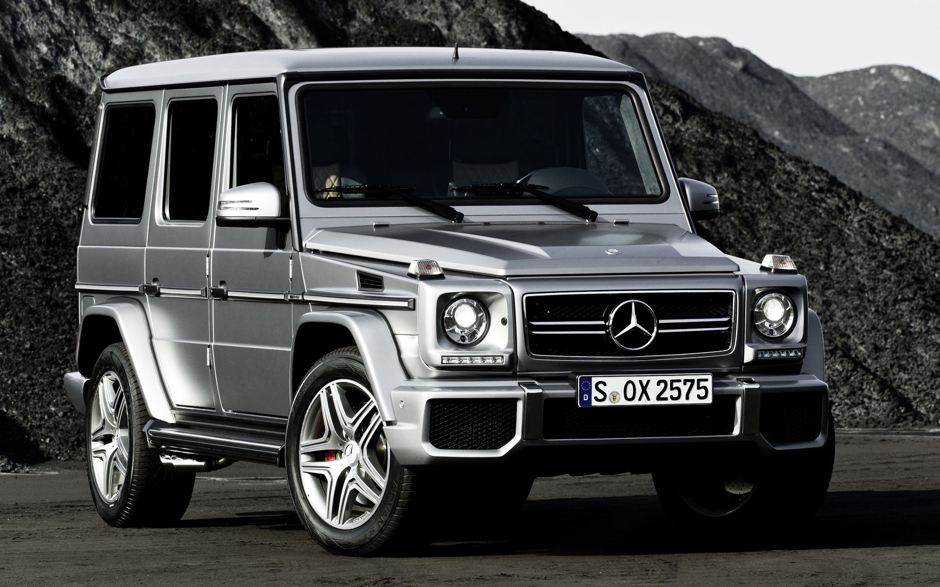 1920x1200 Wallpaper Mountains, Mercedes Benz