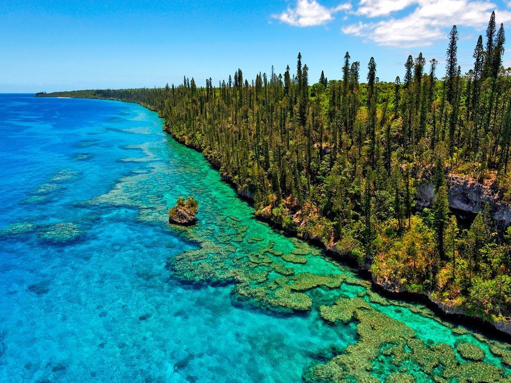1024x768 The Isle of Pines (New Caledonia)