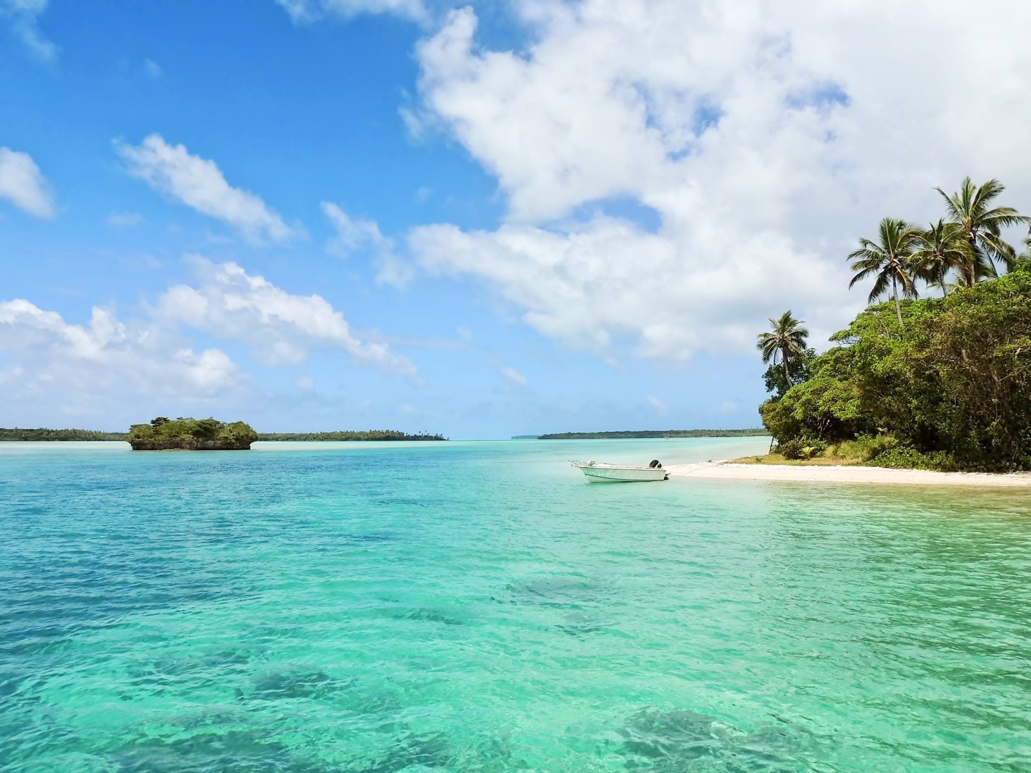 2048x1536 virtual tropical break to New Caledonia