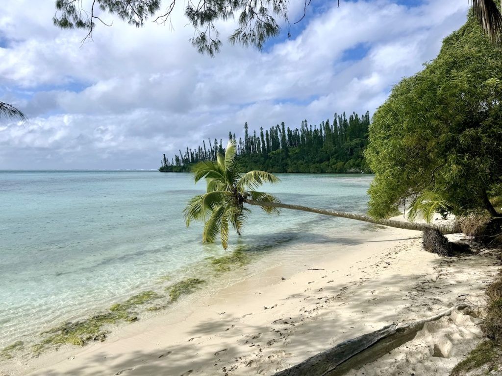 1024x768 FAQ about travelling to New Caledonia