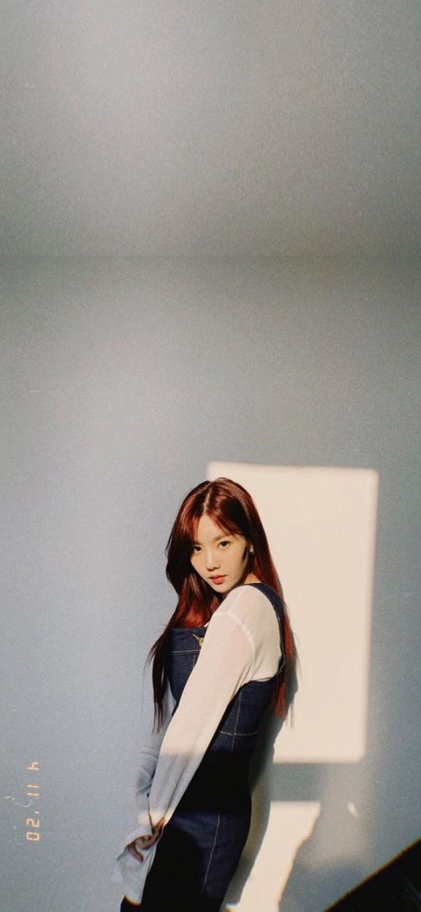 828x1792 kwon eunbi wallpaper. Iz one, Iz*one