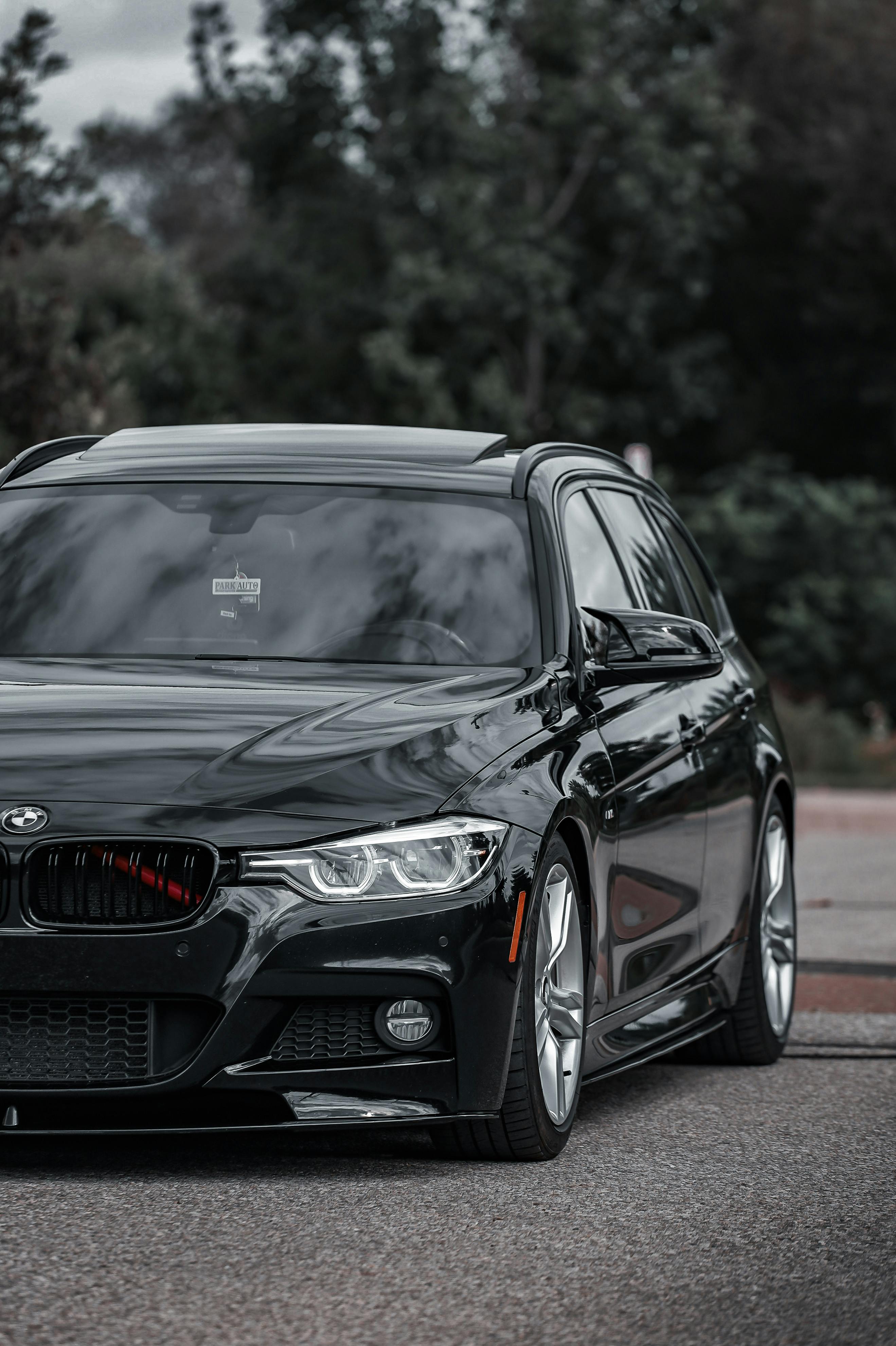 2638x3964 Silver BMW M2 · Free