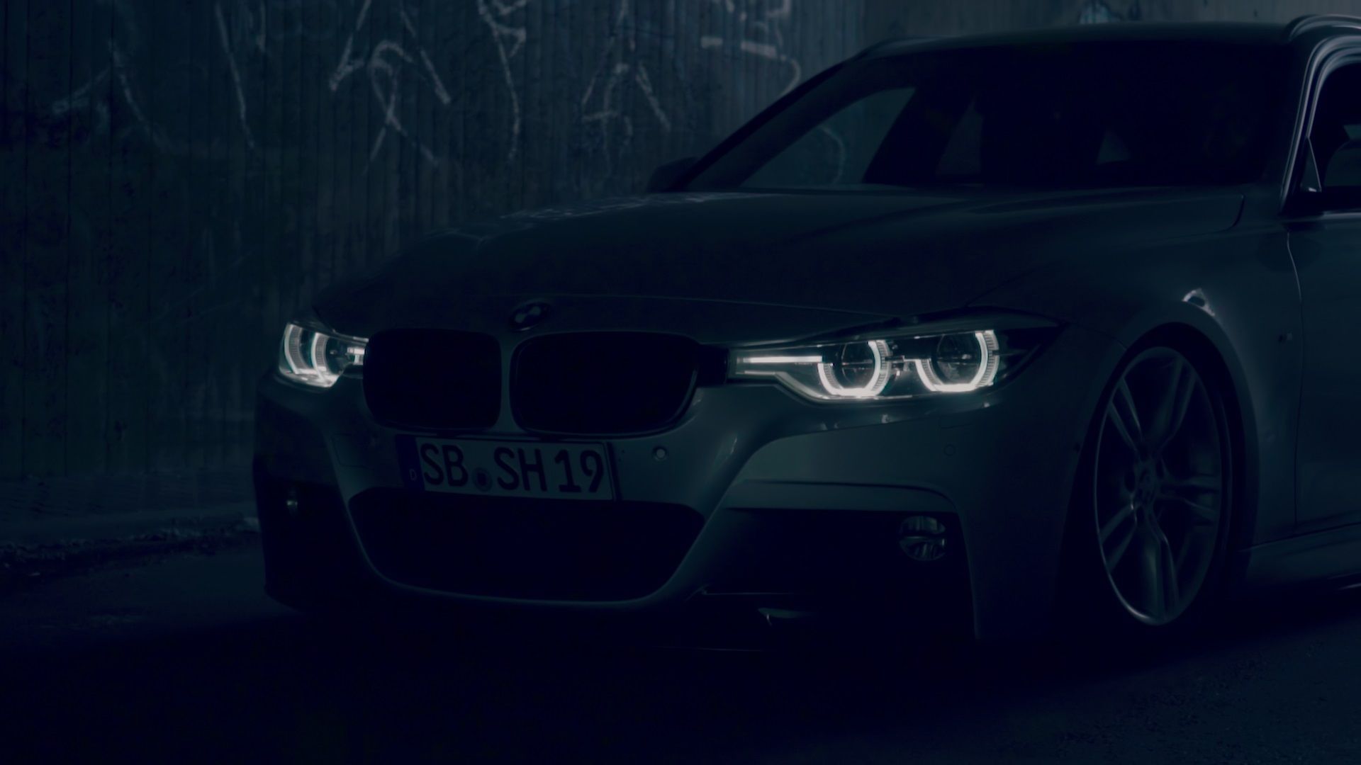 1920x1080 BMW F31 340i FntX Petrol head