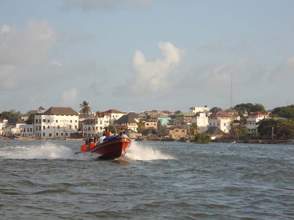 1024x768 Experiencing Lamu