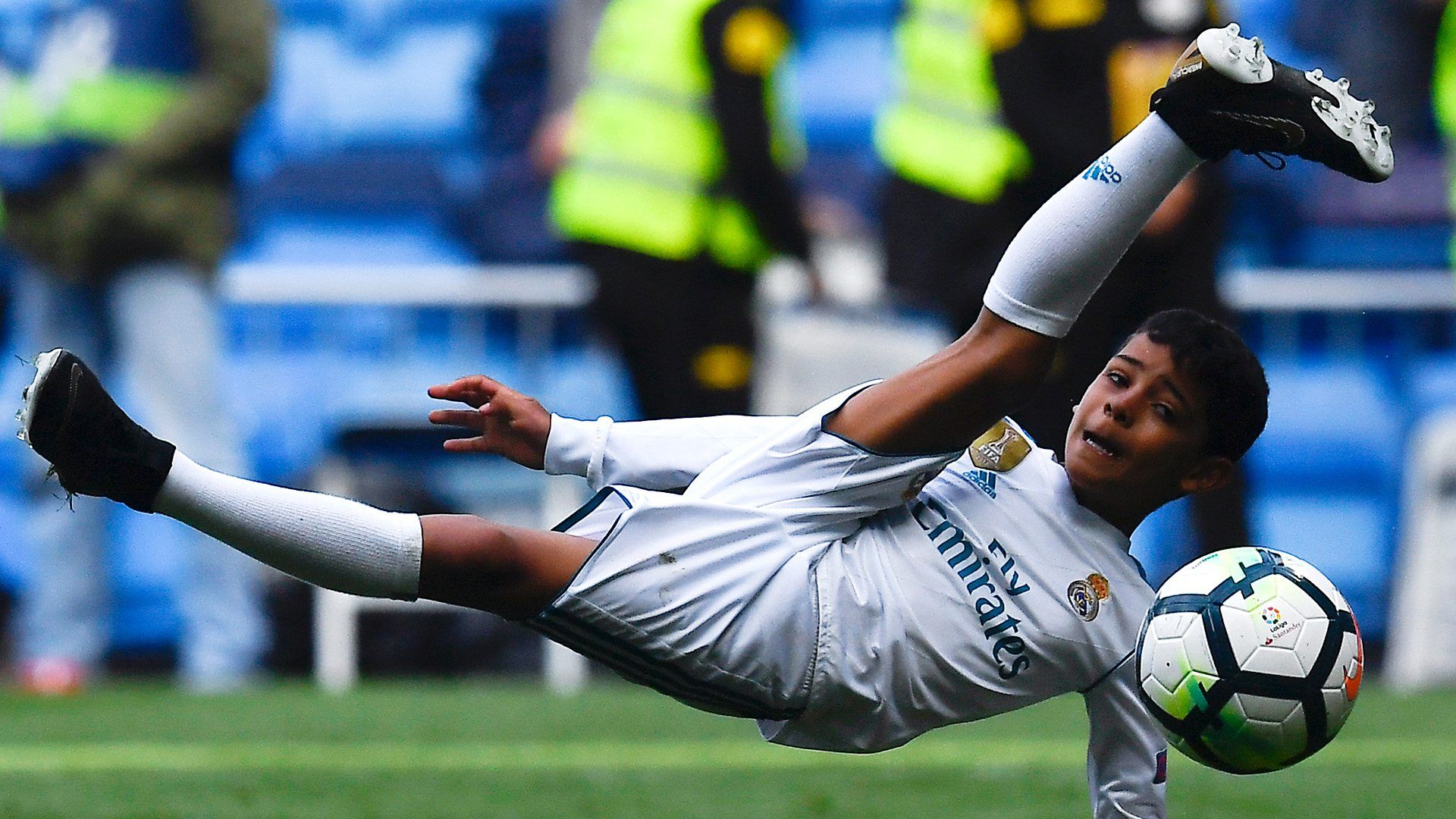 1920x1080 Could Cristiano Ronaldo Jr be as good