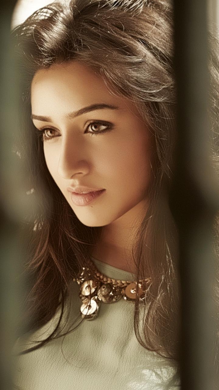 720x1280 Shraddha Kapoor HD Wallpaper for Android
