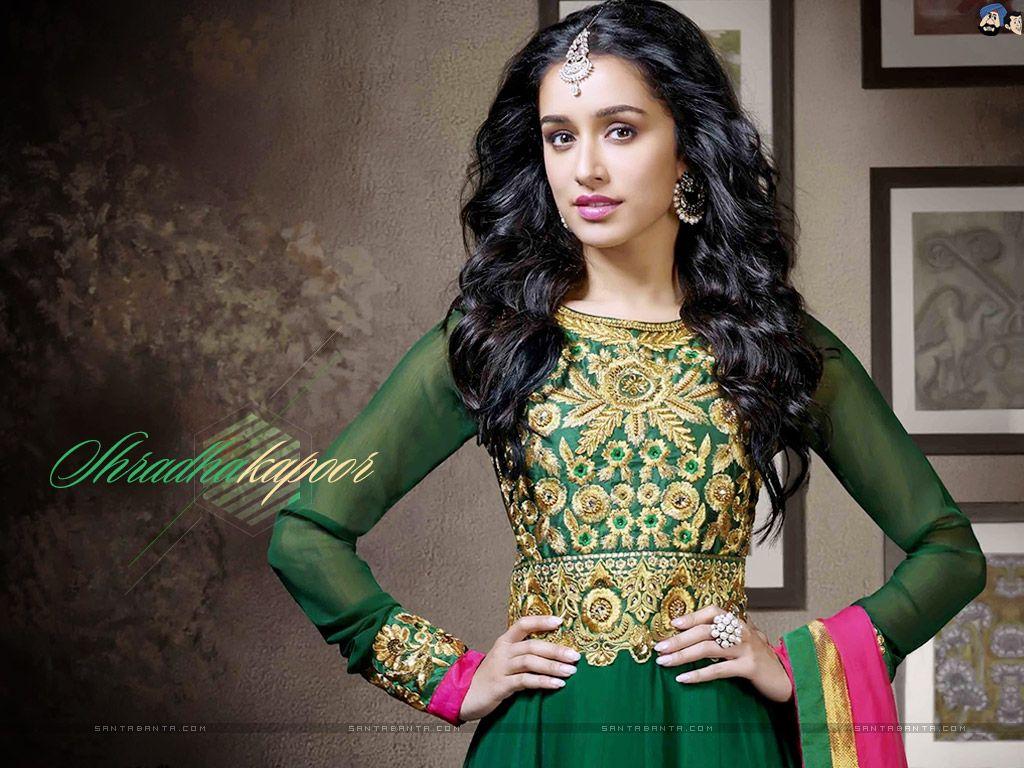1024x768 Hot Bollywood Heroines & Actresses HD Wallpaper I Indian
