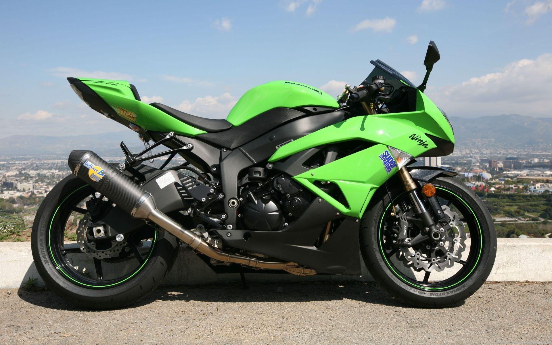 1920x1200 Kawasaki Ninja 250 Wallpaper
