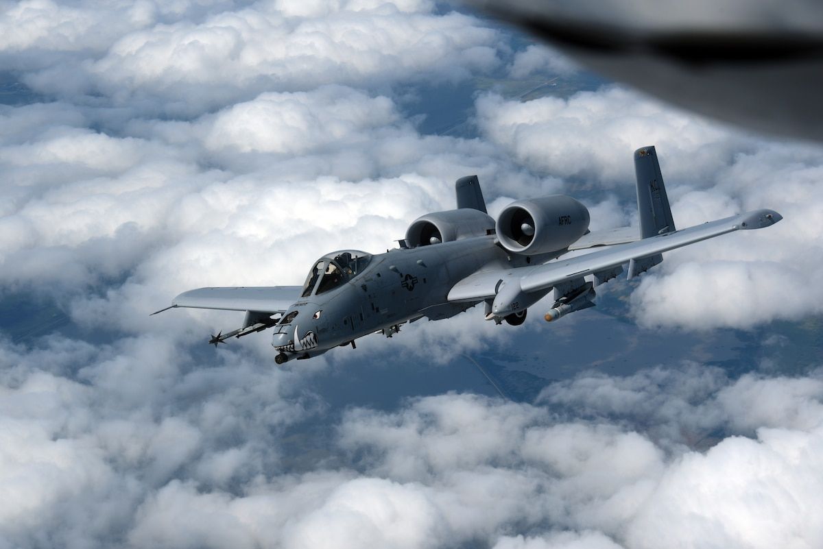 1200x801 A 10C Thunderbolt II > Air Force > Fact