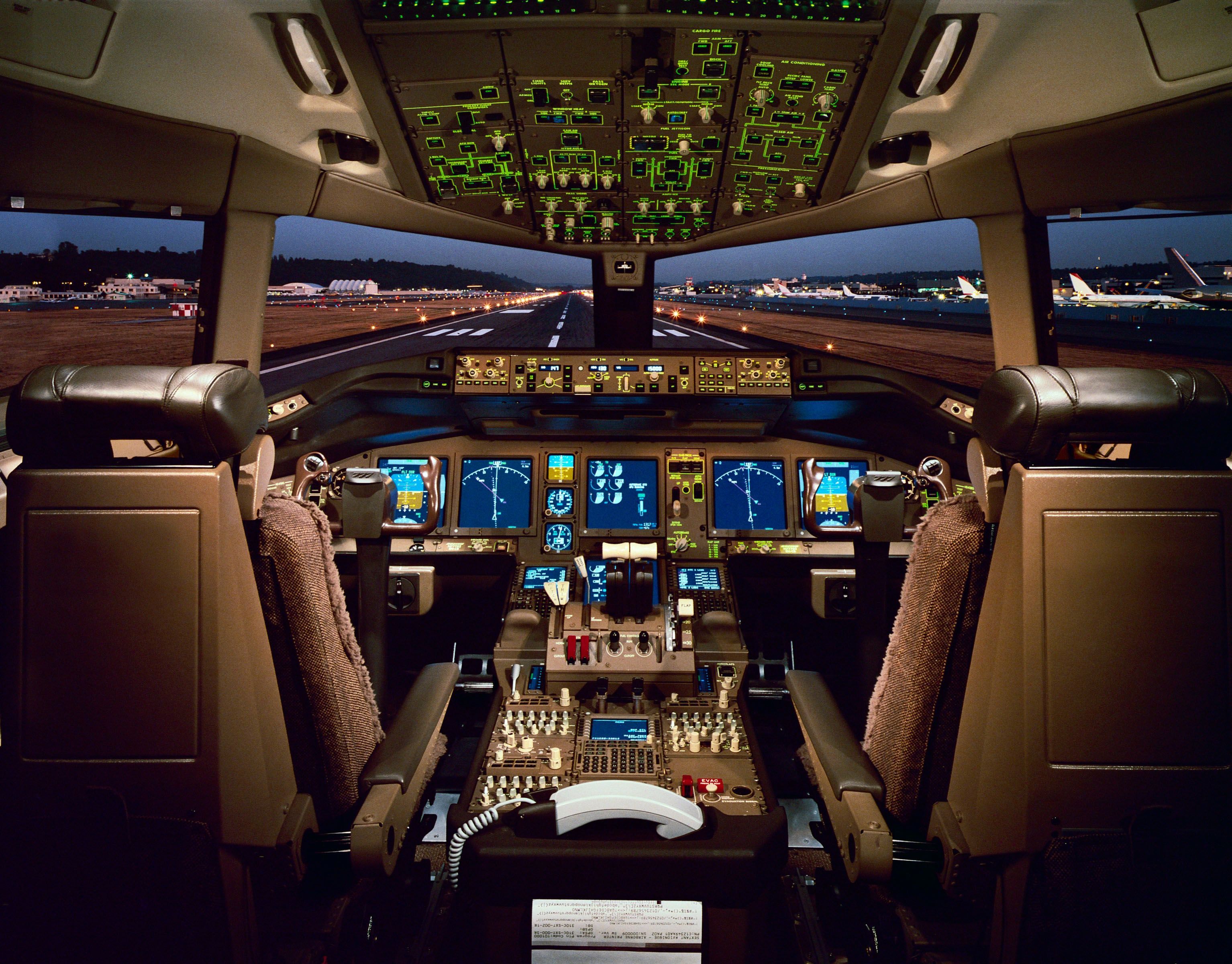 3068x2400 Wallpaper Airport, cockpit, Boeing 777 for mobile and desktop, section авиация, resolution 3068x2400