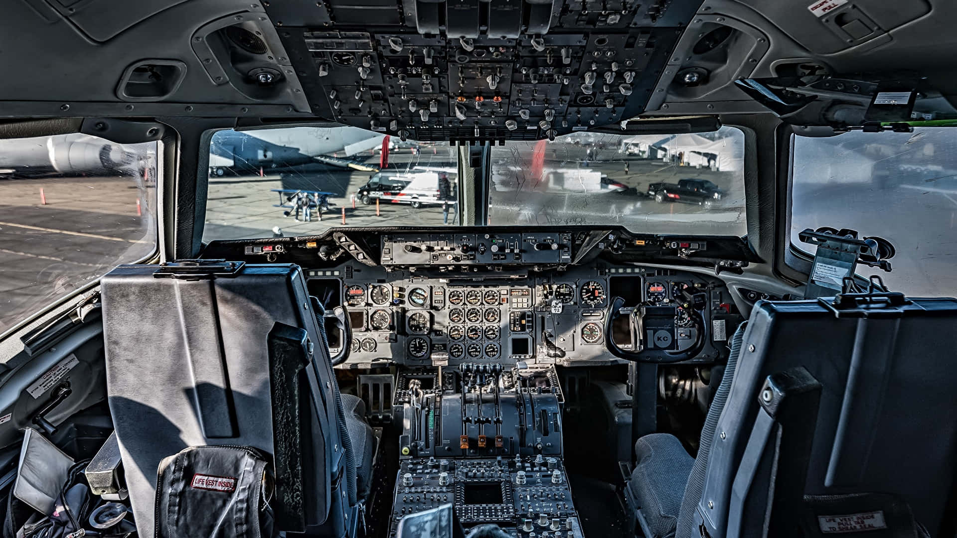 1920x1080 Download Pilot Cockpit Seat Inside
