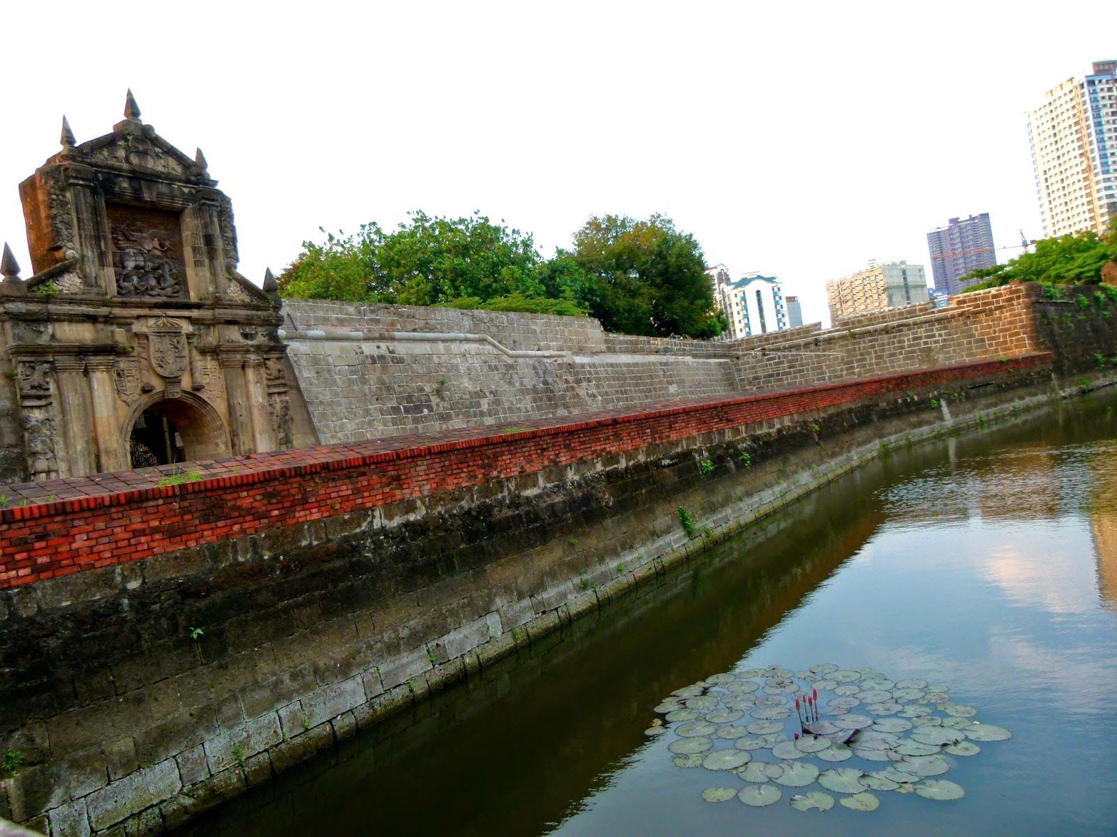 1600x1200 FORT SANTIAGO OF INTRAMUROS