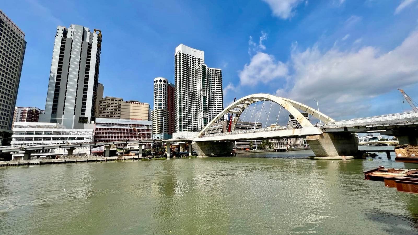 1600x900 Binondo Bridge Soon
