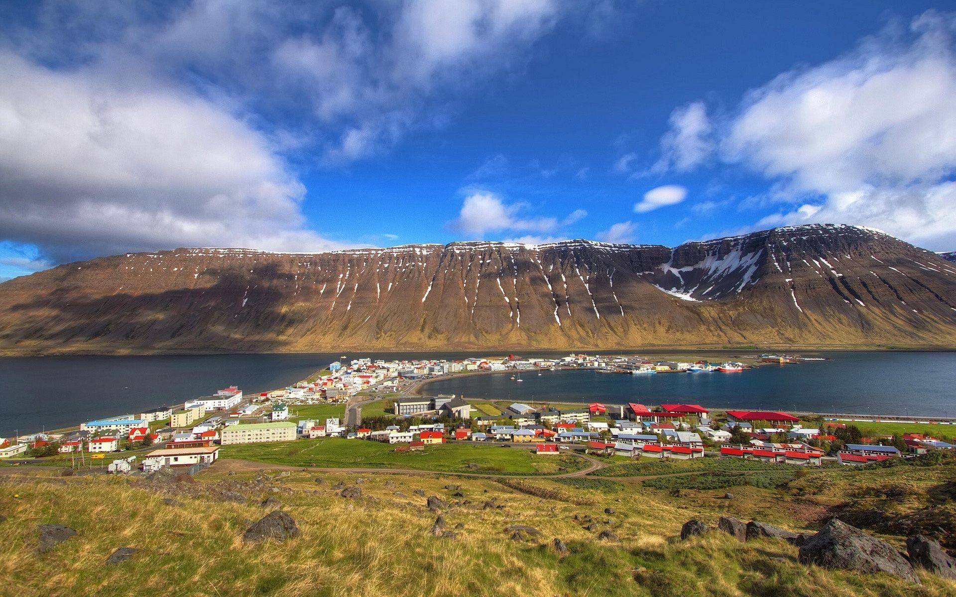 1920x1200 Wallpaper iceland, isafjordur, mountains desktop wallpaper