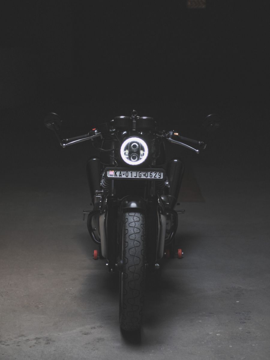 900x1200 Continental GT 650 wallpaper