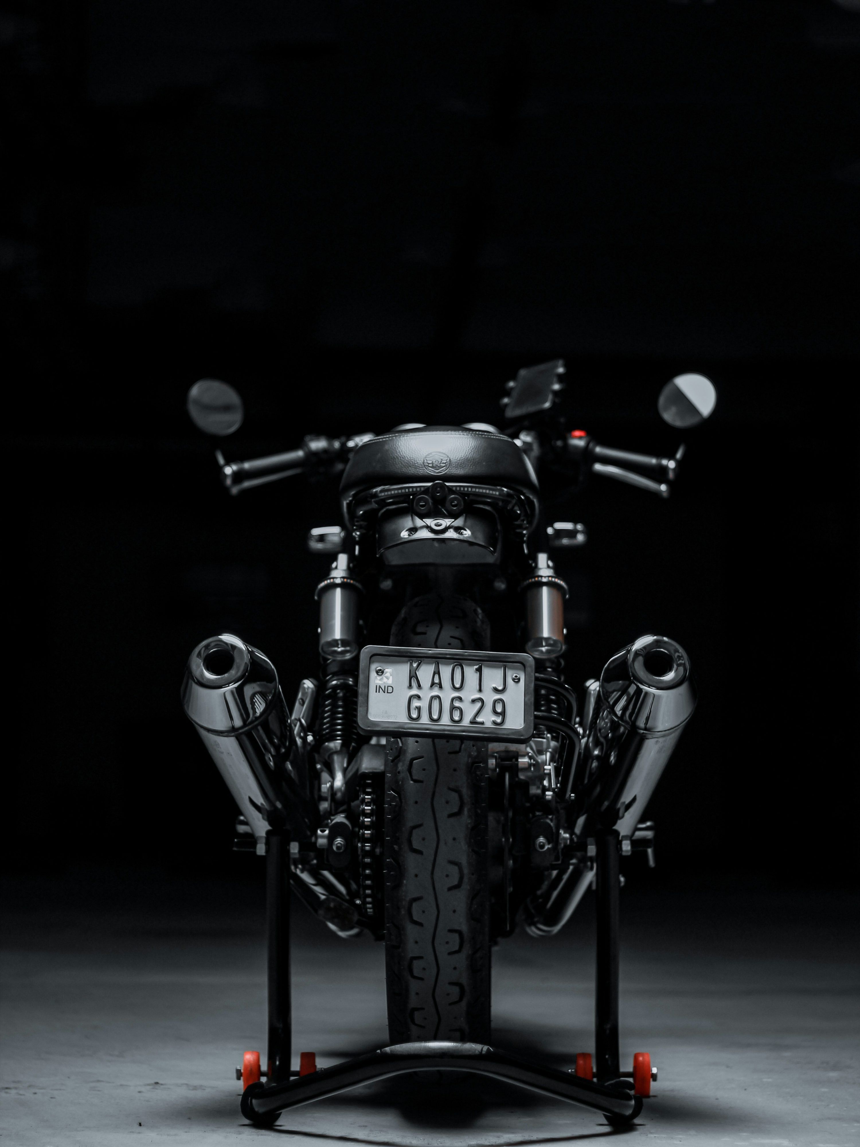 3000x4000 Continental Gt Picture. Download Free