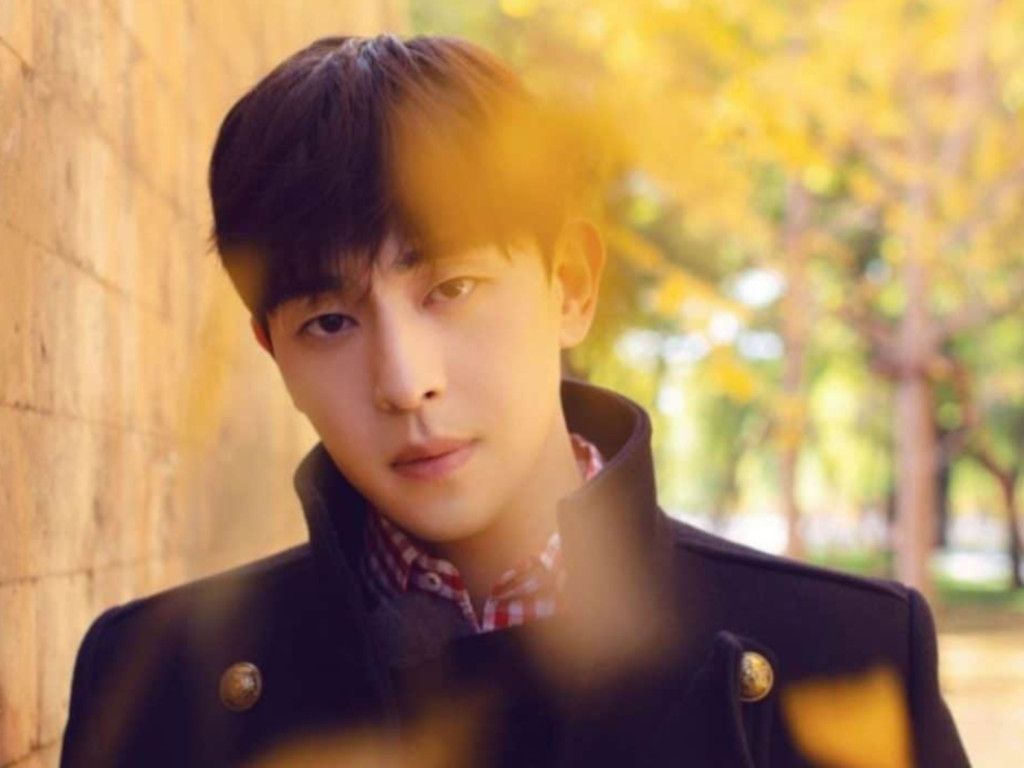 1024x768 China actor Deng Lun fined RMB 106