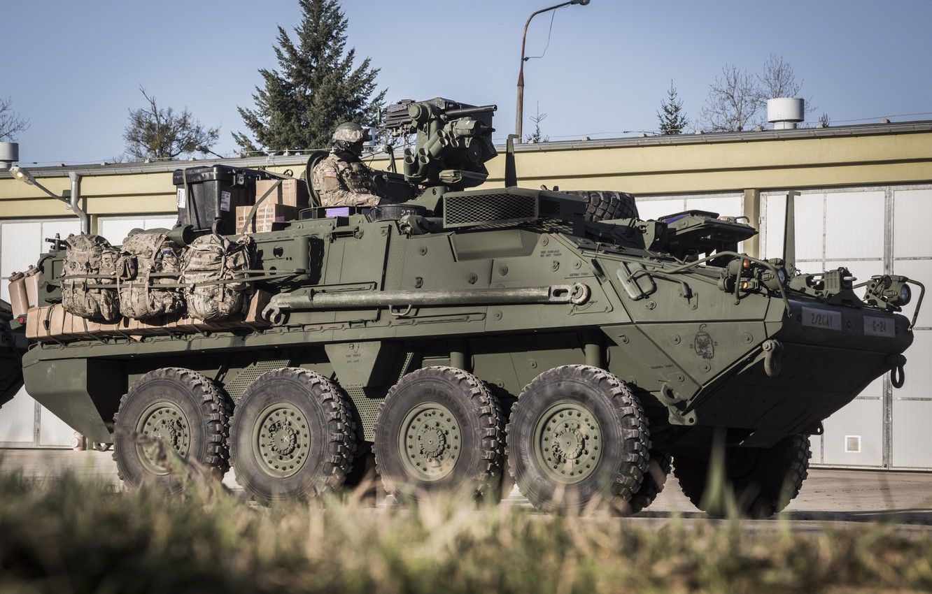 1332x850 Stryker Vehicle Wallpaper