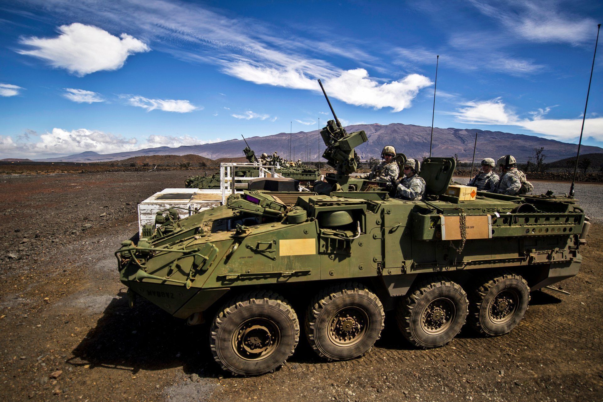 1920x1280 Military Vehicle 4k Ultra HD Wallpaper