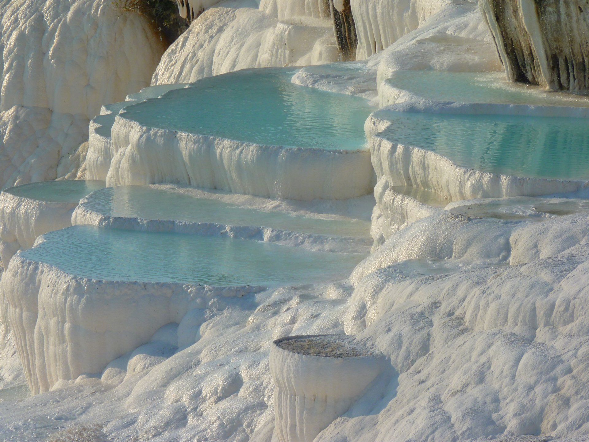 1920x1440 Ice Glacier Pamukkale 4k Ultra HD Wallpaper