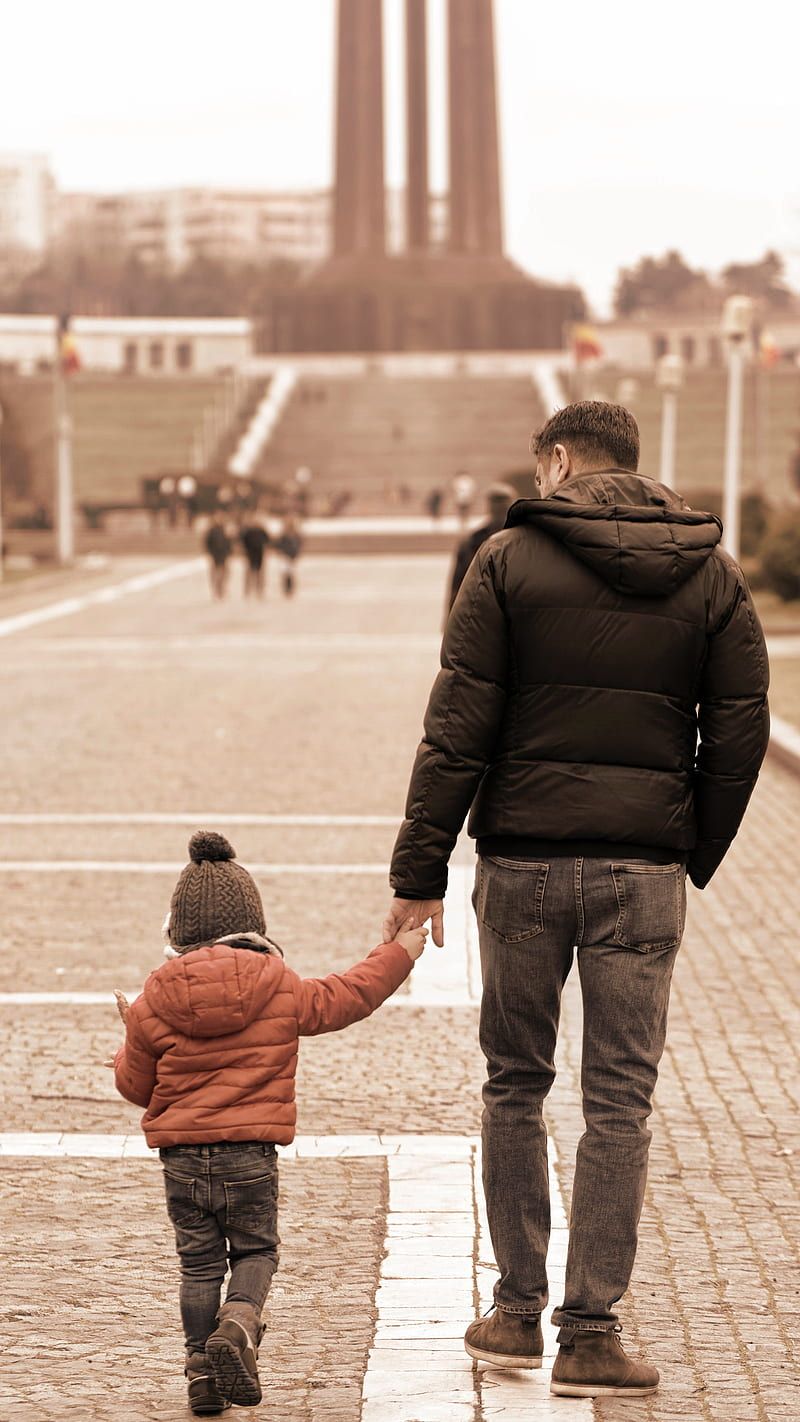 800x1422 HD walking dad wallpaper