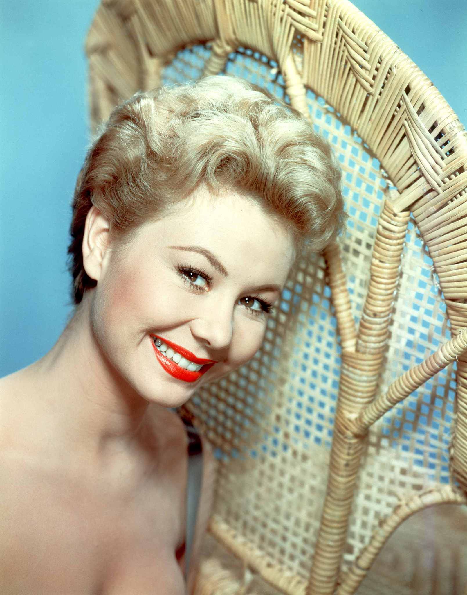 Mitzi Gaynor Wallpapers - Top Free Mitzi Gaynor Backgrounds