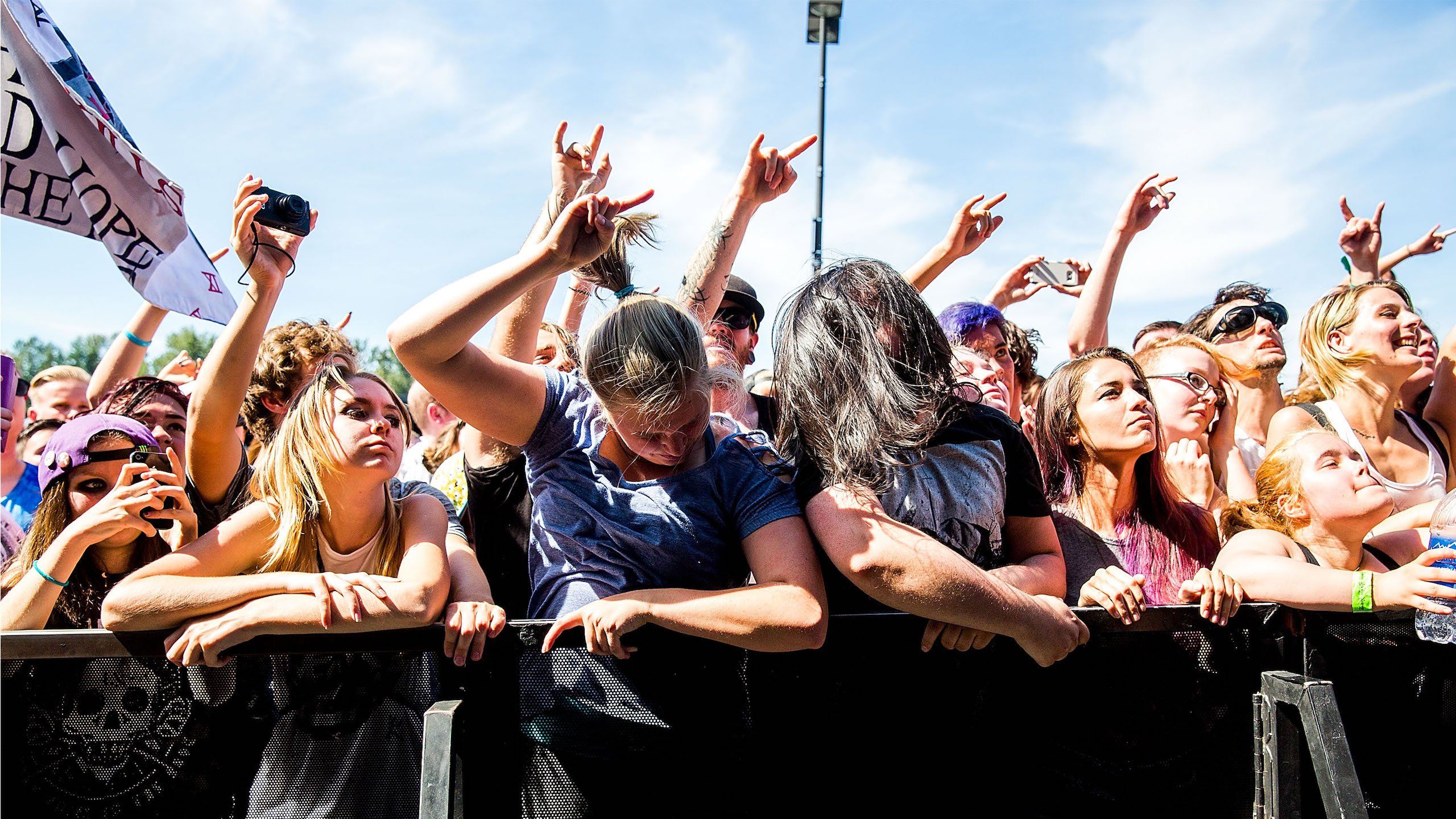 2560x1440 Vans Warped Tour Will Come To An End