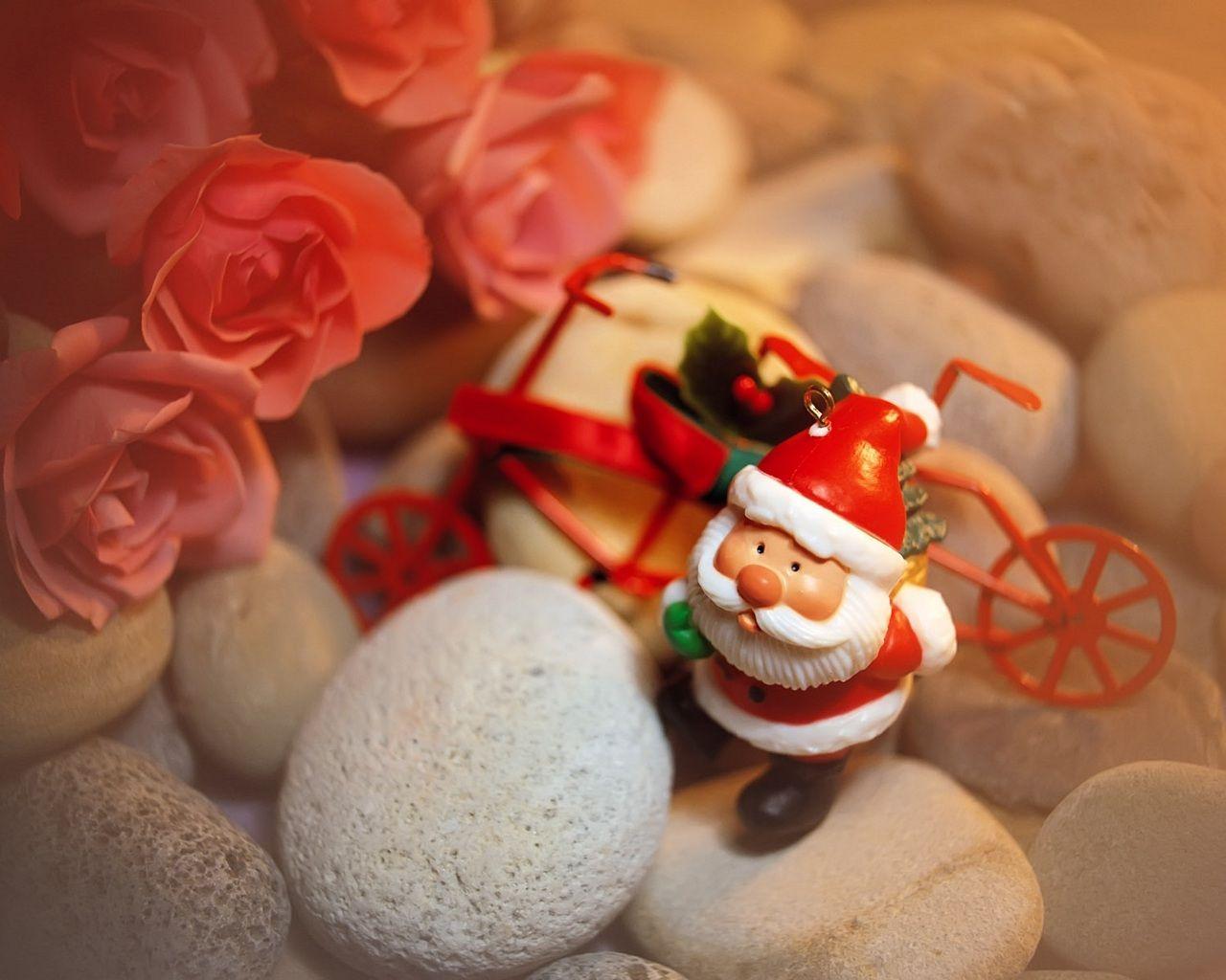 1280x1024 Santa Claus Wallpaper Cute
