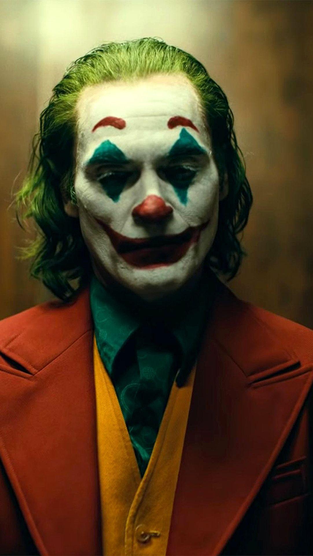 1082x1922 Joaquin Phoenix As Joker Wallpaper, HD Movies 4K Wallpaper