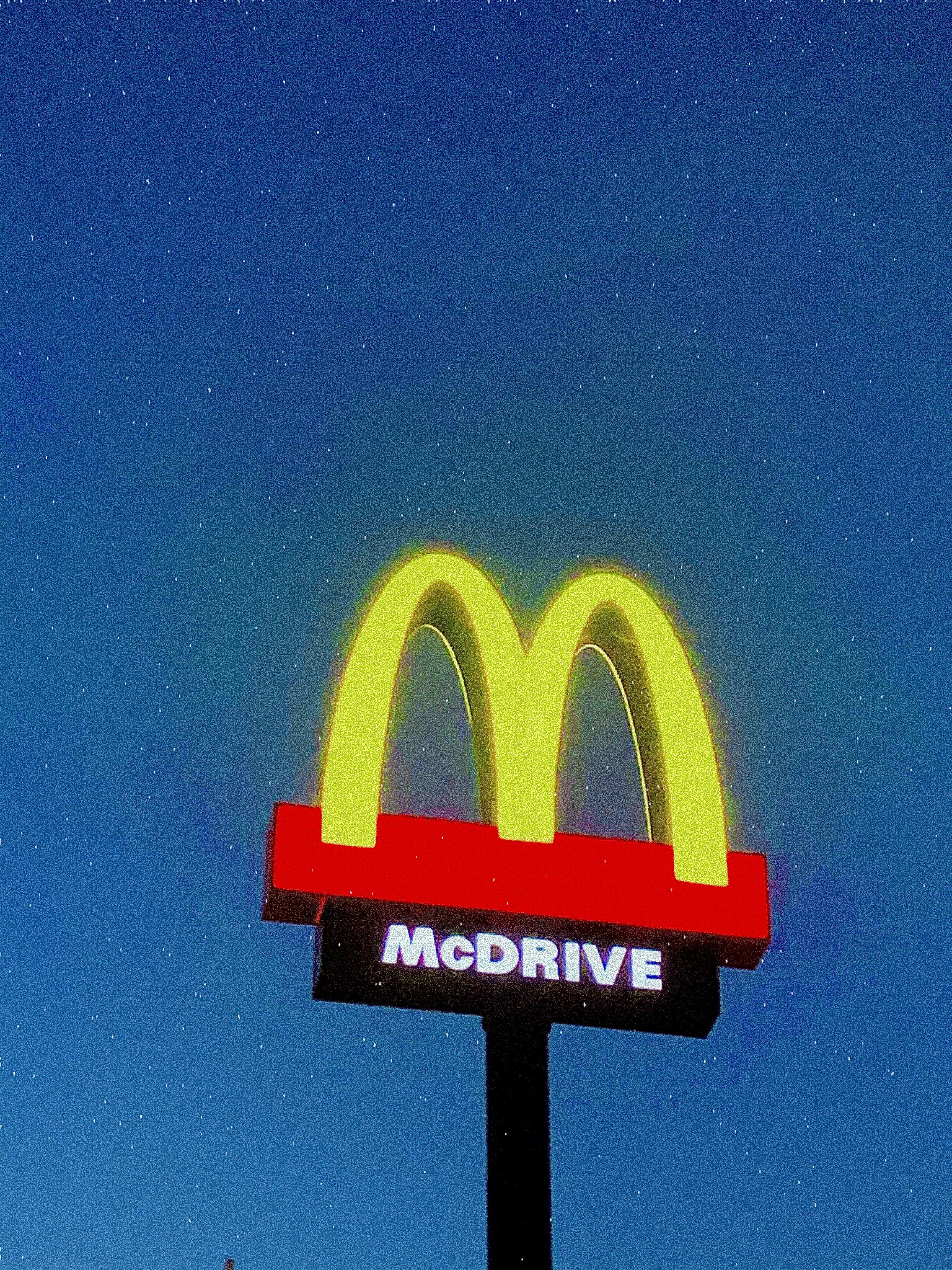 3024x4032 McDonalds