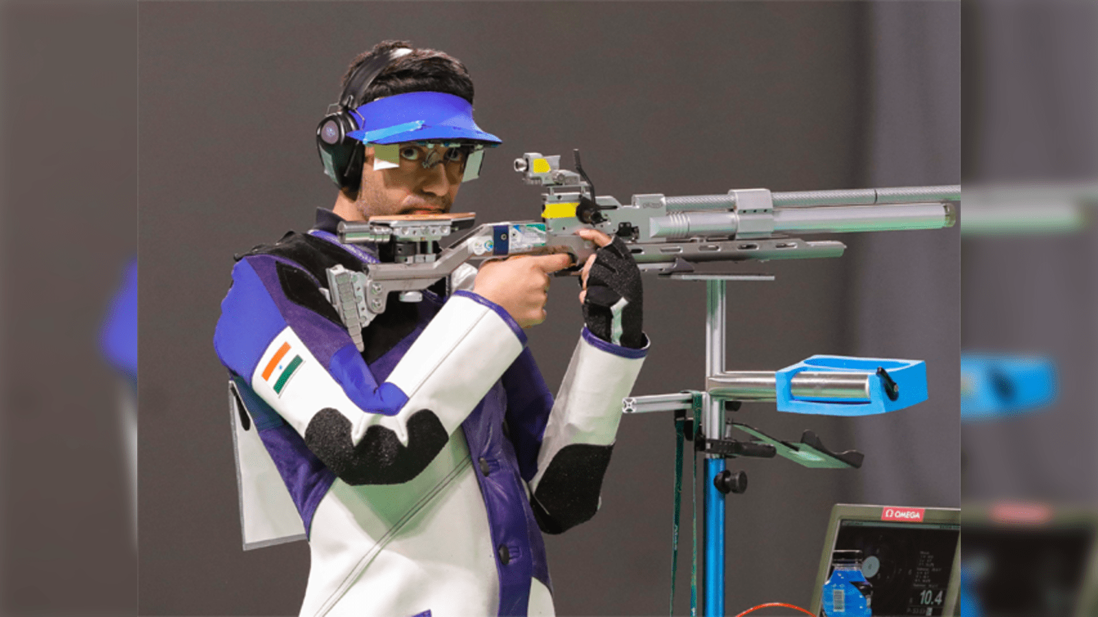 1600x900 Abhinav Bindra's next target: Venture