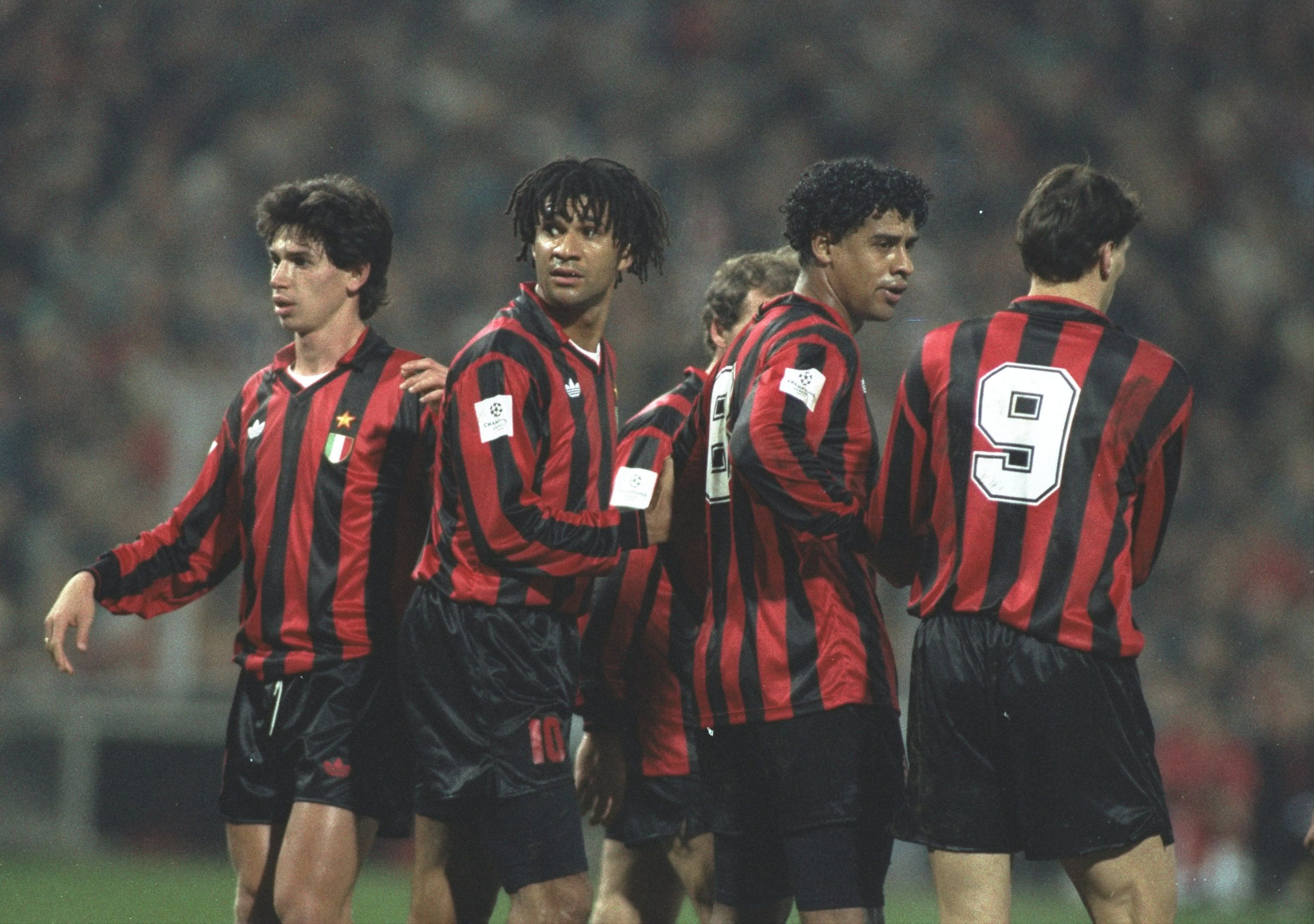 3072x2160 Wallpaper retro, milan- The Rijkaard