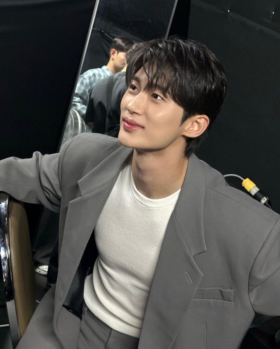 960x1198 Bangkok Fan Meeting' Photo < Actor