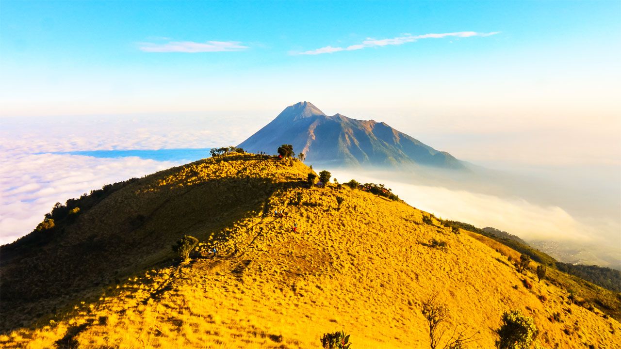 1280x720 Mount Merbabu Daylight Hike