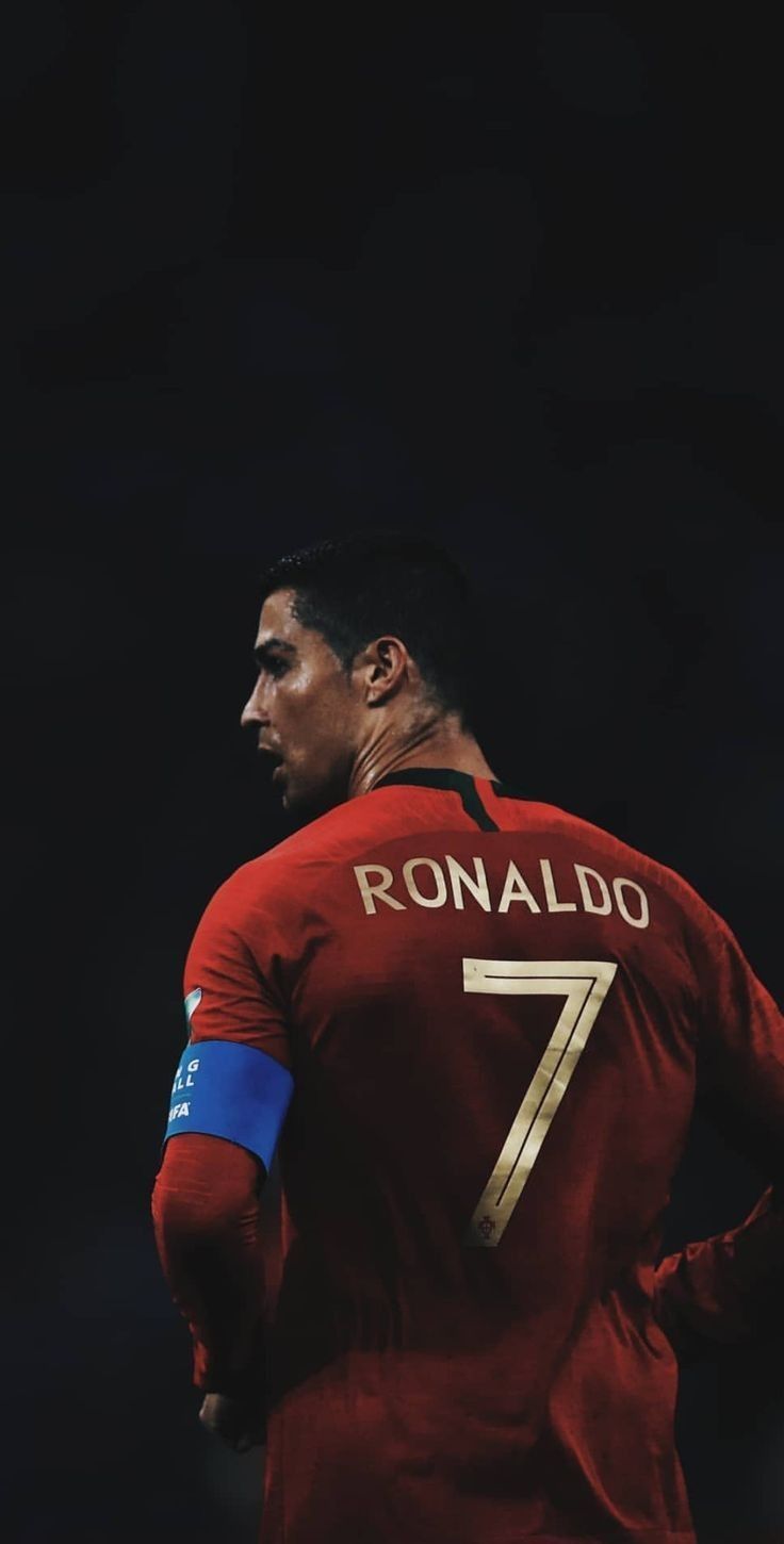 736x1450 Ronaldo Jersey Wallpaper