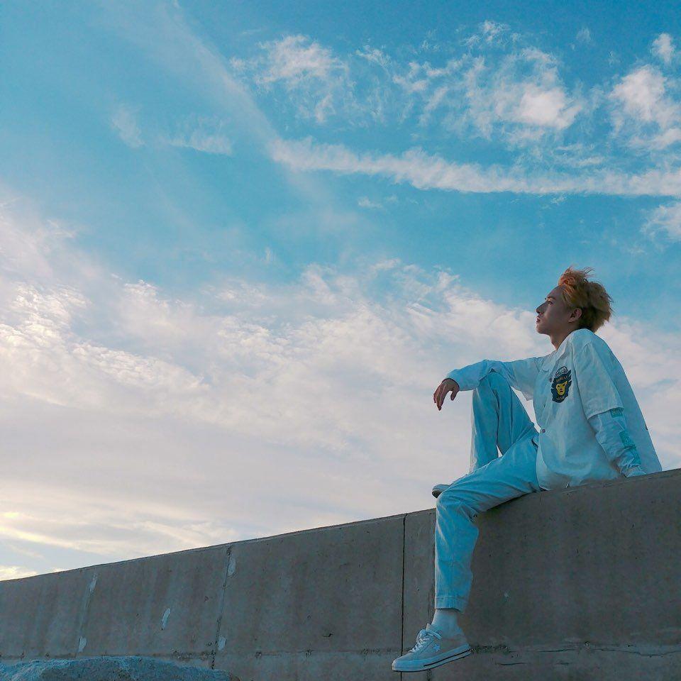 960x960 RENJUN shared by 황은별