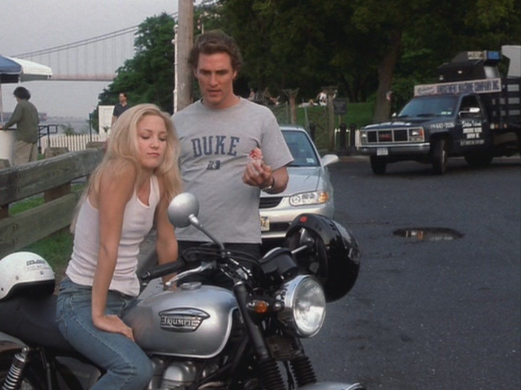 1067x800 Matthew McConaughey Image