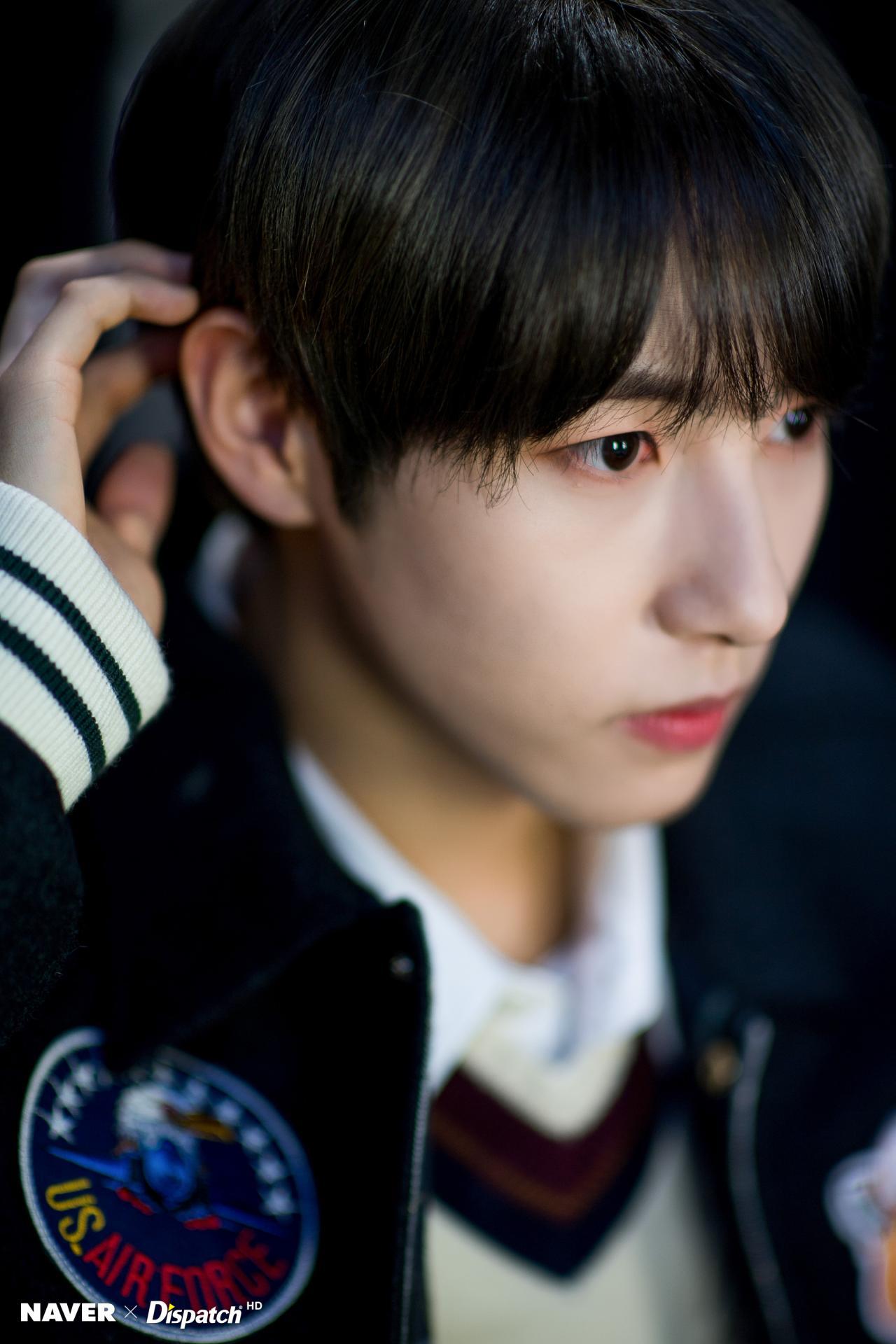 1280x1920 Ren Jun (NCT Dream) man over flower