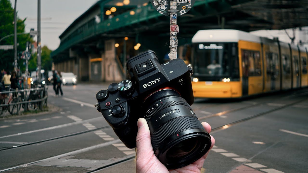 1280x720 The Sony A7iv vs A7iii. Can you tell
