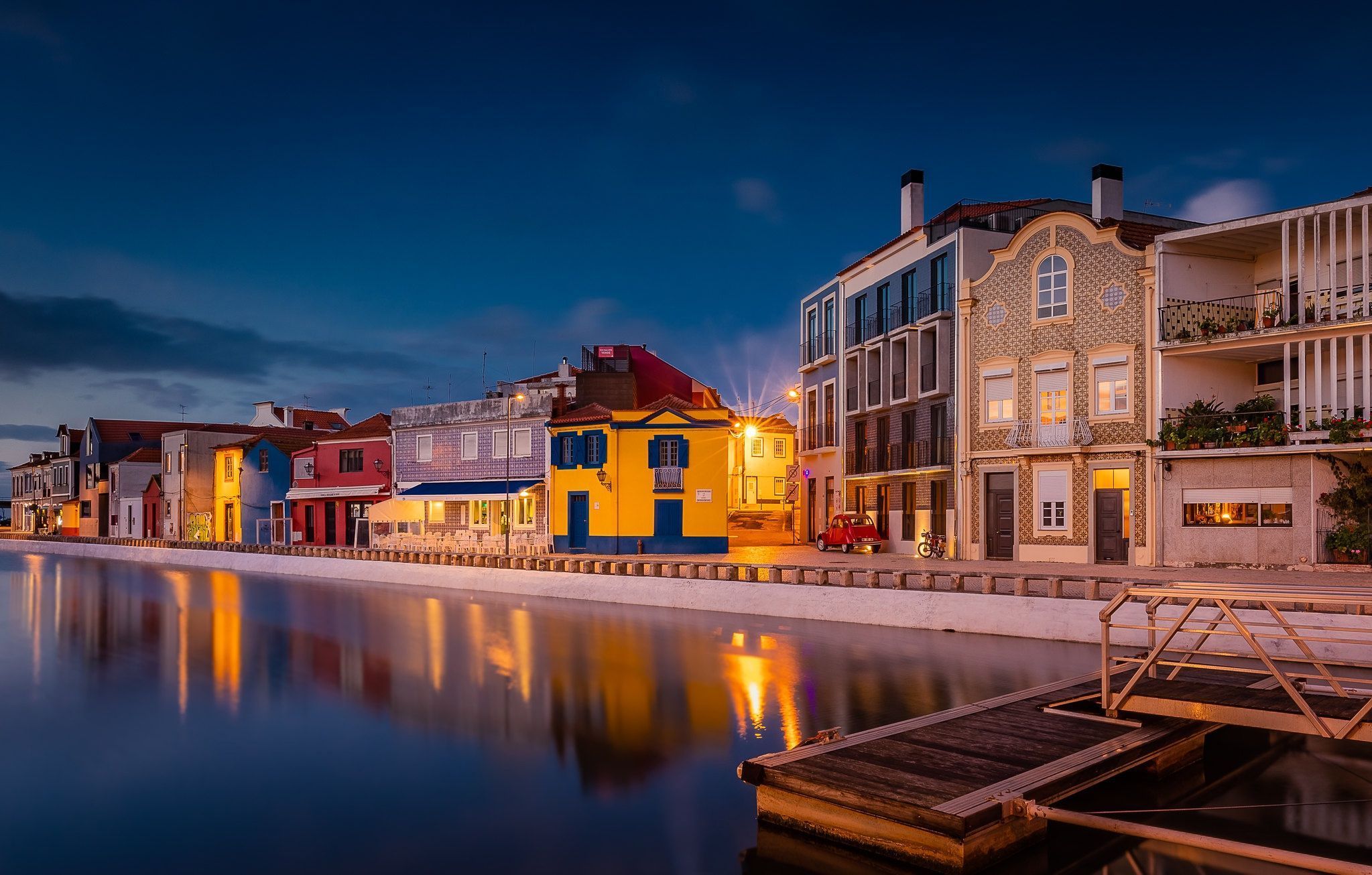 2047x1306 Portugal Canal Pier House Building