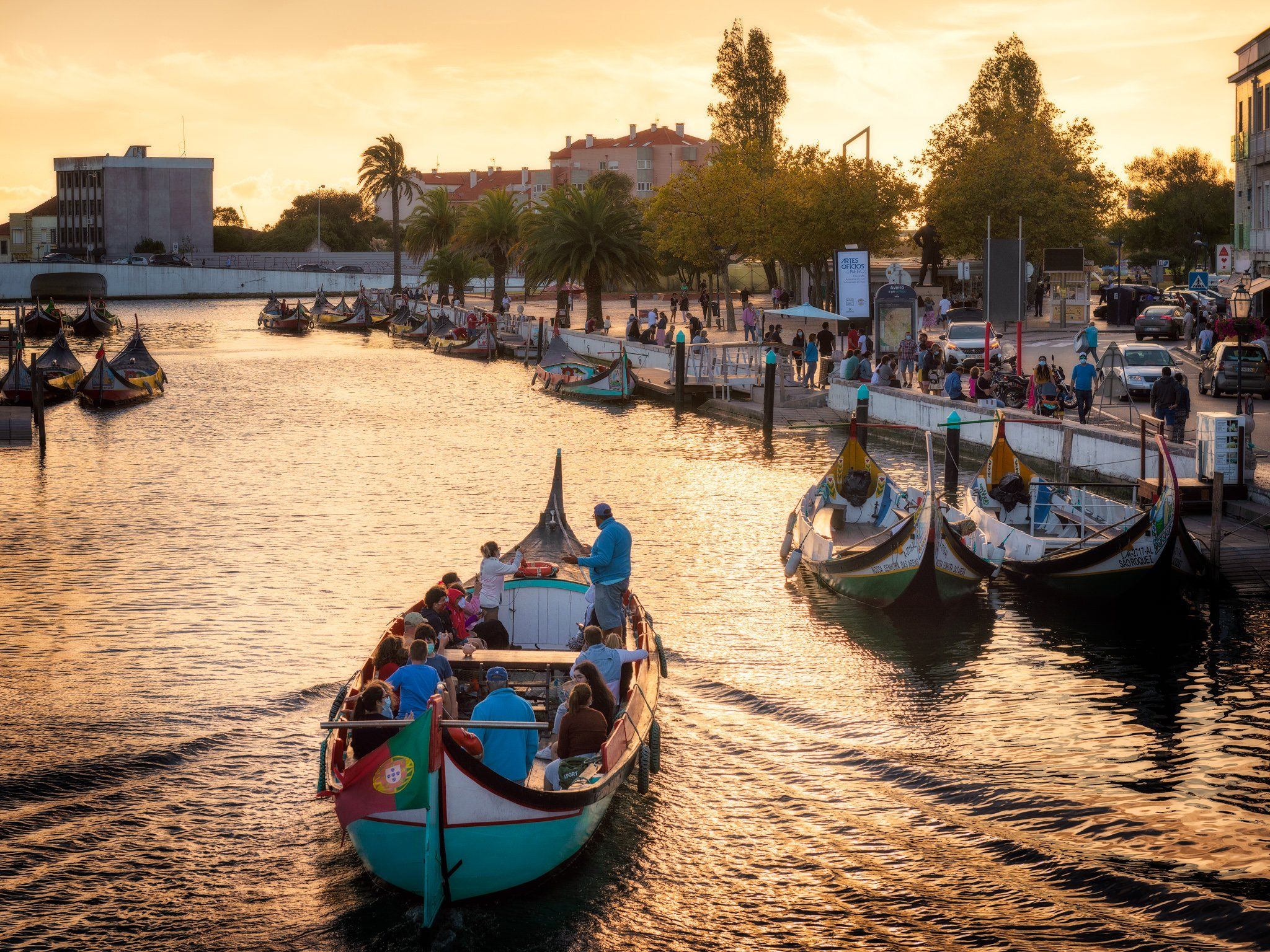 2048x1536 Boats in Aveiro. Portugal Art