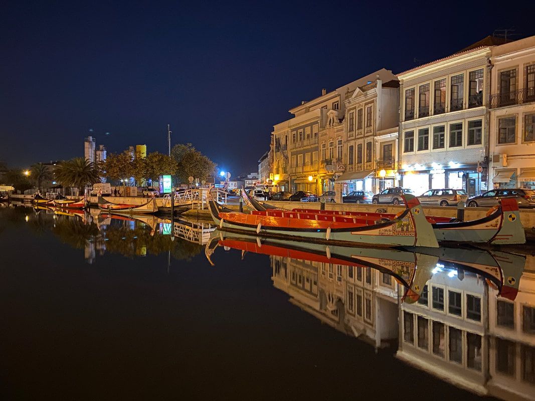 1067x800 Riding the Gondola in Aveiro Portugal