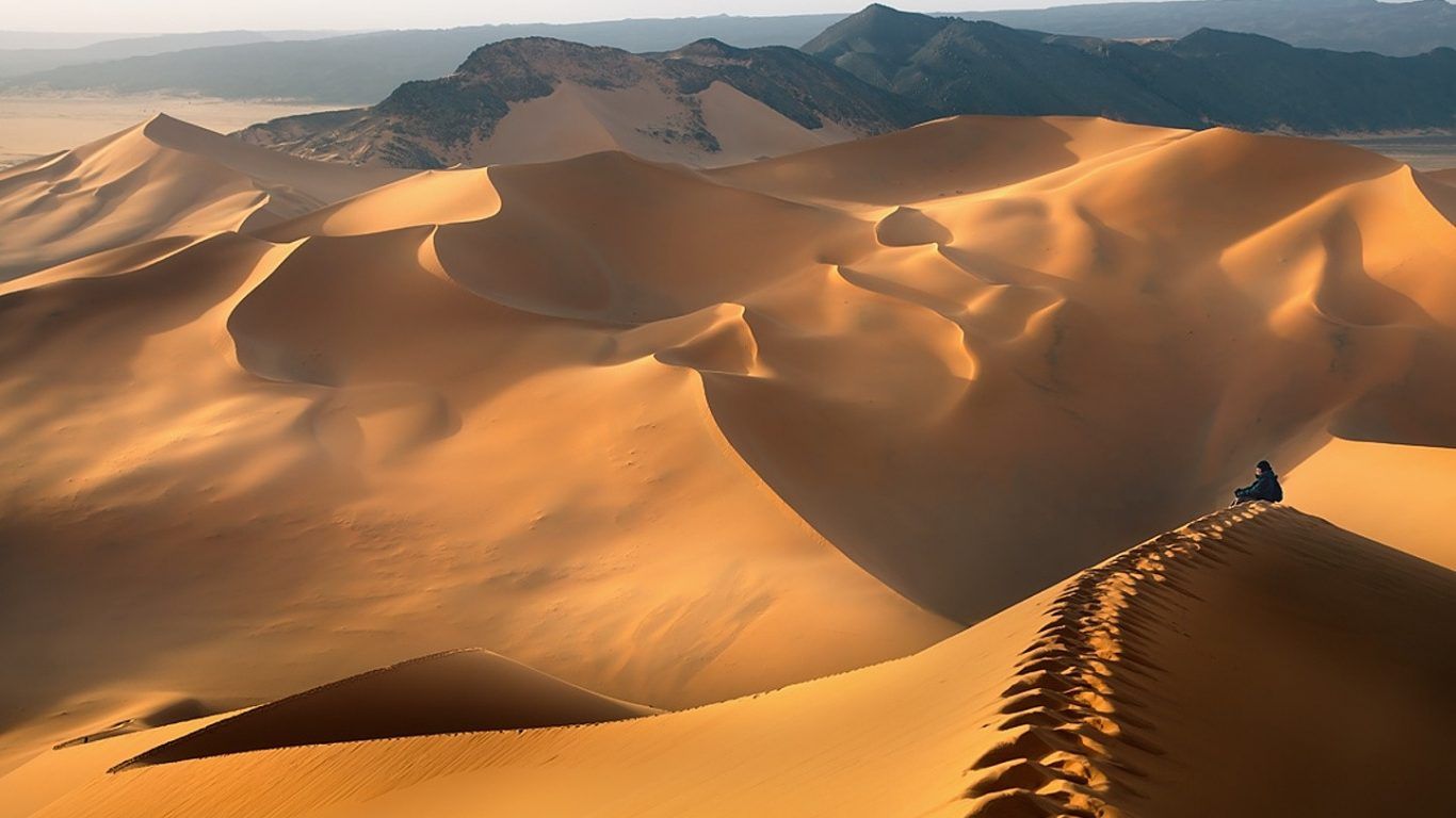 1366x768 Gobi Desert Wallpaper
