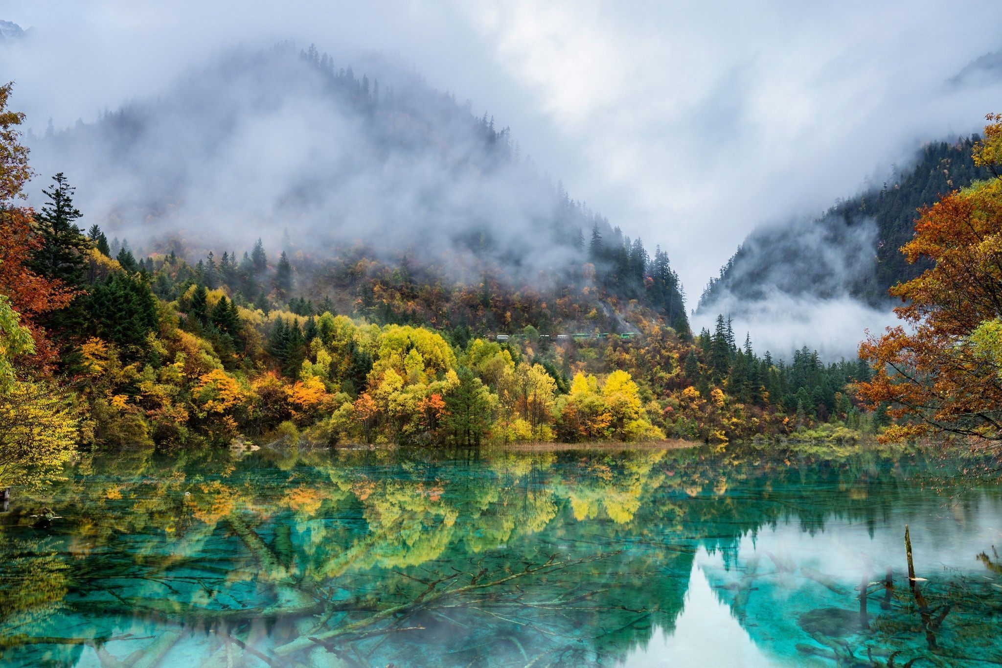 2048x1365 Nature Mountain Reflection Fog Forest