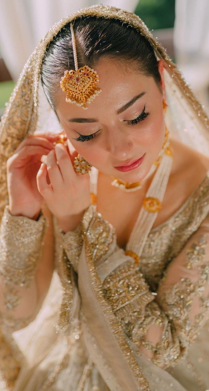 723x1350 Pakistani bridal makeup, Bridal dresses