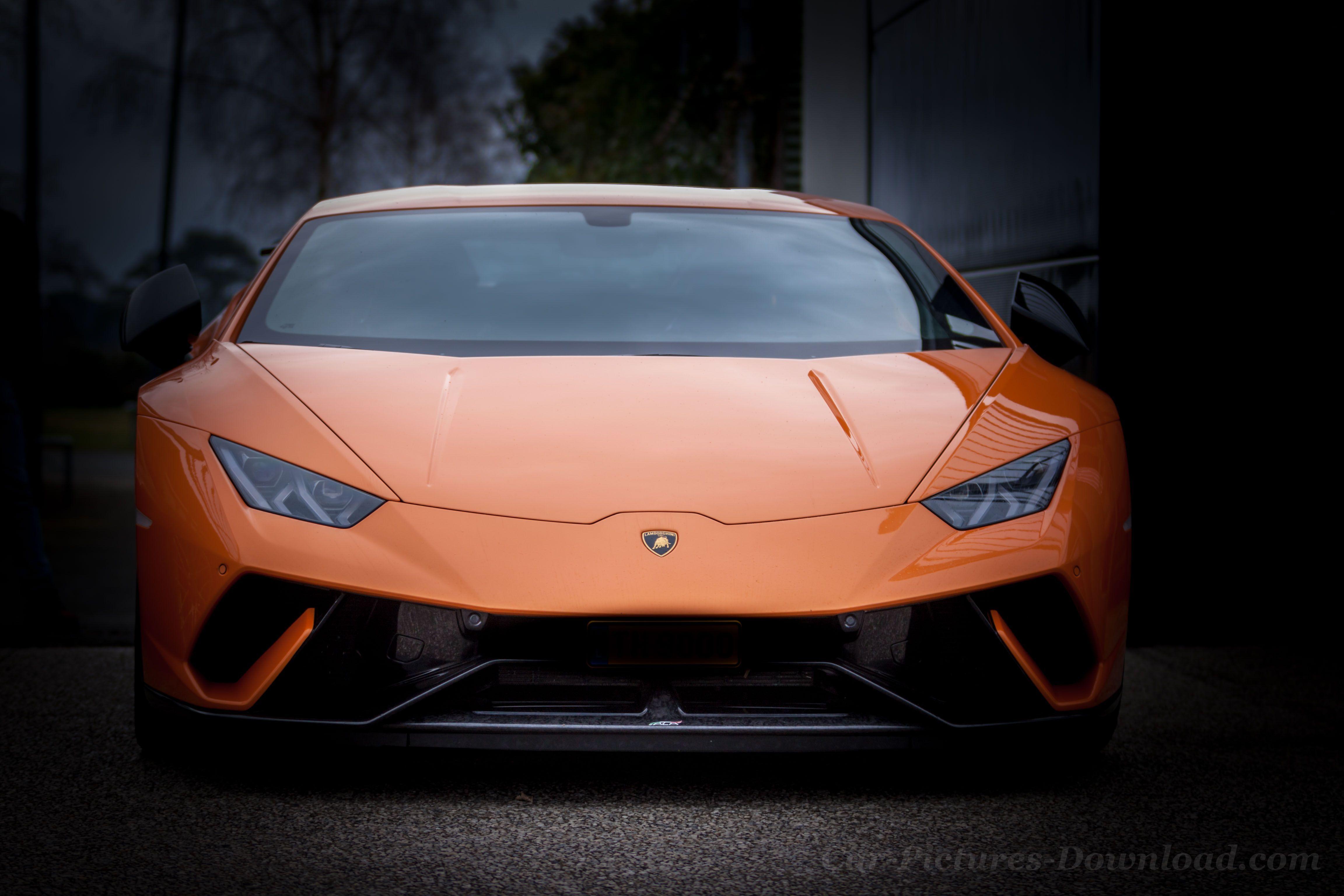 4608x3072 Lamborghini Wallpaper