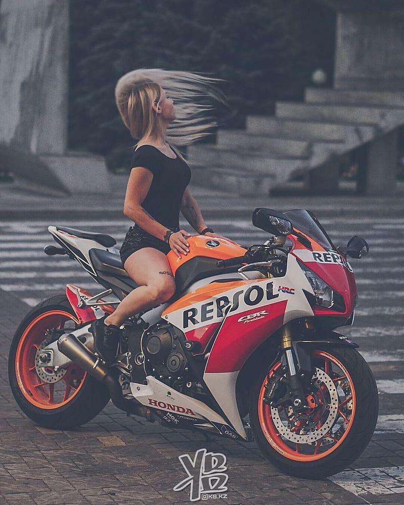 800x1000 3072x1920px, 2K free download. Honda Repsol Lady, biker, girl, moto, motogp, motorcycle, HD phone wallpaper